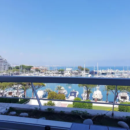 Apartman At Commodoro Villeneuve-Loubet